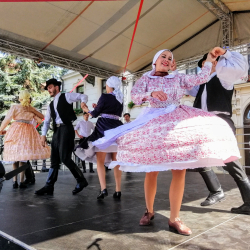 "Táncol a tér" - 09.16. 18:00, Városháza előtti tér